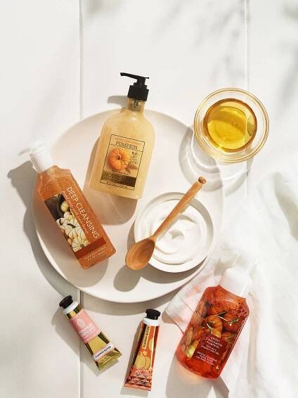 Bath And Body Works - Di Chen Chen