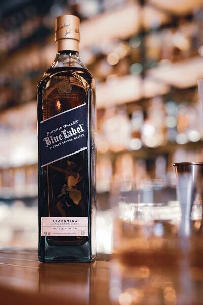 Johnnie Walker Blue Label Special Edition :: Behance