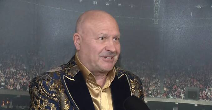 Zpěvák David na megakoncertech oživí největší hity: Pódium v davu i narozeninová AI show