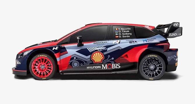 Také rallyové speciály šampionátu WRC budou letos hybridy. Takto vypadá Hyundai