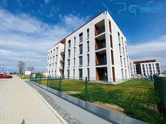 Pronájem bytu, 3+kk, 64 m²