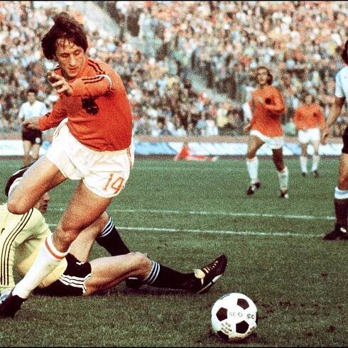 Johan Cruyff: Former Real Madrid President Ramon Calderon Pays Tribute To A 'Visionary'