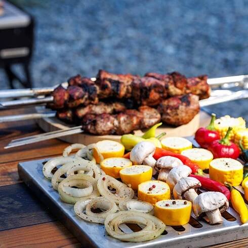 Mangal Grill Kufr na 8 špízů Skládací Kovový 3 mm Praktický Váha výrobku včetně jednotkového obalu 12 kg