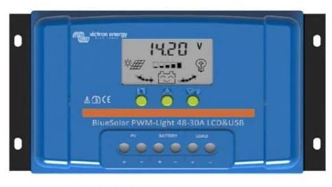 Victron Energy SCC040030050 BlueSolar 30 Amp 48V PWM LCD & USB Charge Controller