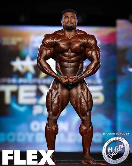 Andrew Chinedu ovládl Texas Pro 2024 a kvalifikoval se na Olympii! | kulturistika.com