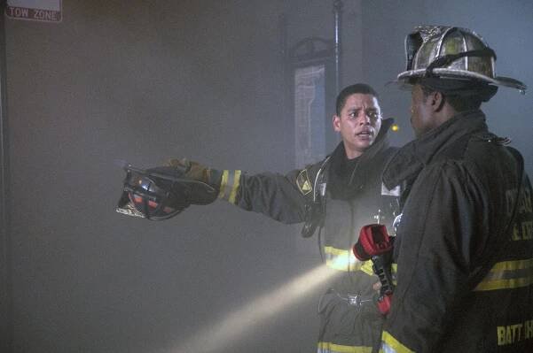 Chicago Fire - Poslední minuta - Z filmu - Charlie Barnett