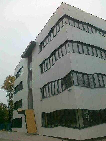 ADMINISTRATÍVNA BUDOVA AIR - TRANSPORT EUROPE - KLIMAK, s.r.o.