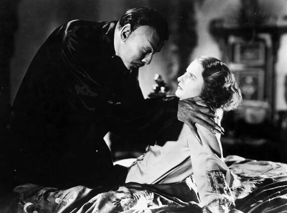 Vášeň generála Yena - Z filmu - Nils Asther, Barbara Stanwyck