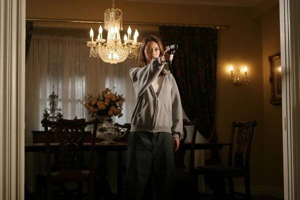 Terminátor: Příběh Sáry Connorové - Gnothi Seauton (S01E02) (2008) | Filmotéka | ČSFD.cz