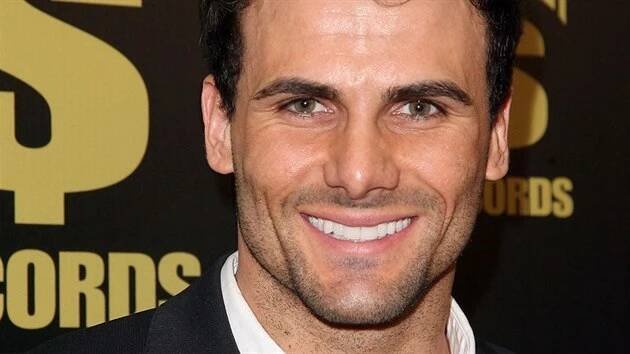 Jeremy Jackson se proslavil svým účinkováním v seriálu Pobřežní hlídka. I on začal brát drogy a šlo to s ním z kopce. Nakonec byl zatčen poté, co policie v jeho domě objevila výrobnu metamfetaminu. Po zatčení strávil dlouhý čas v léčebně a nyní je několik let čistý. „Byla to pro mě zásadní životní zkušenost, která mi otevřela oči. Došlo mi, že pokud s tím okamžitě neskončím, nemusel bych už nikdy vyjít z vězení,“ uvedl.