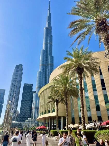 DUBAJ a ABU DHABI pro náročné - Zájezdy WISNAR groupe mondiale s.r.o.