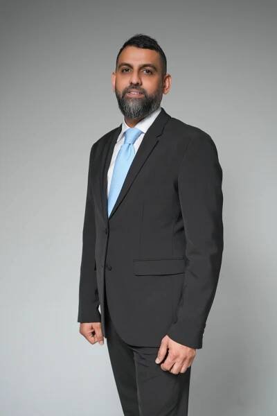 Meet The Team | Leaders in UAE Real Estate | SY Capital