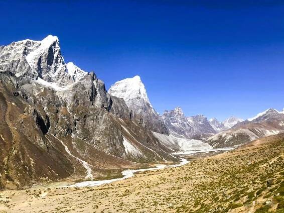 Everest Base Camp (EBC) with Gokyo Ri – Wandering Boots