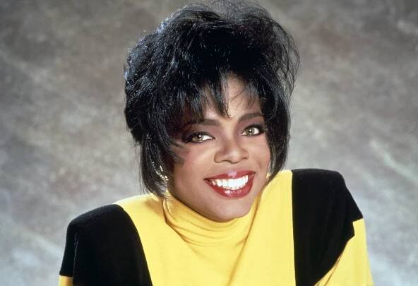 wp-winfrey-oprah-in-yellow-dress