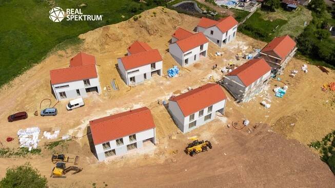 Prodej novostavby RD 5+kk s garáží pozemkem 684 m2