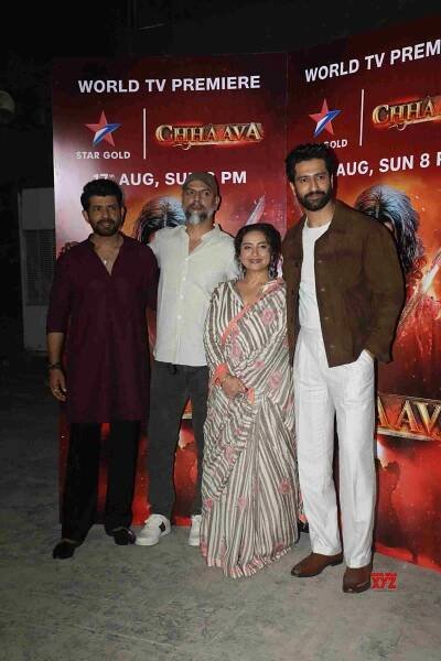 Vicky Kaushal, Director Laxman Utekar, Divya Dutta, And Vineet Kumar Singh Spotted At Mehboob Studio - Gallery