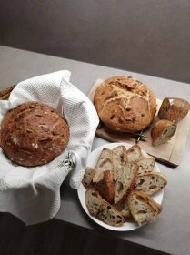10. 2. 2021 ONLINE Chléb a jeho původ, pečení domácího chleba, jak na to - Brno