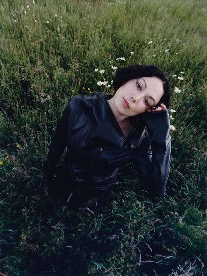 KELLY LEE OWENS - Live in Berlin - Trinity Music