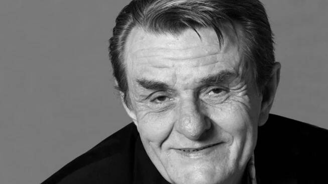 Podle hlasu jej poznal každý. Zemřel herec a dabér Jiří Plachý