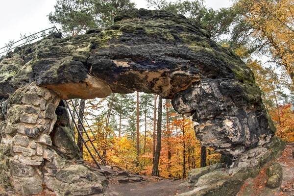 České Švýcarsko - rozhledny. Malá Pravčická brána