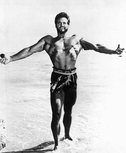 Hereččina první láska kulturista Steve Reeves.