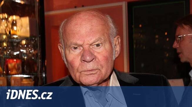Sláva díky Samu Hawkinsovi i nehoda s mrtvými. Herec Wolter slaví 95 - iDNES.cz