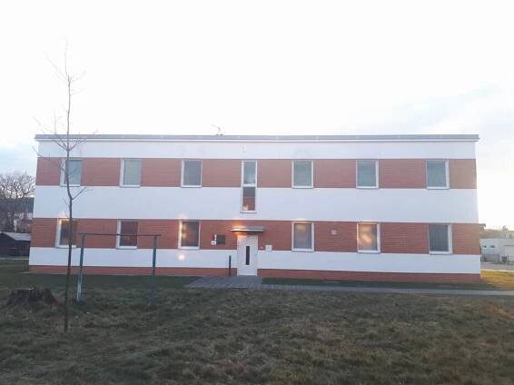 ASTORIE Mánes Školní 906 - Ubytovna Astorie - Otrokovice