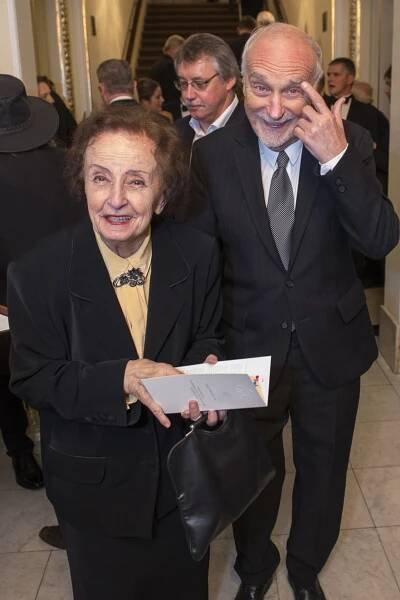 V devětaosmdesáti letech zemřel legendární herec Ivan Letko.
