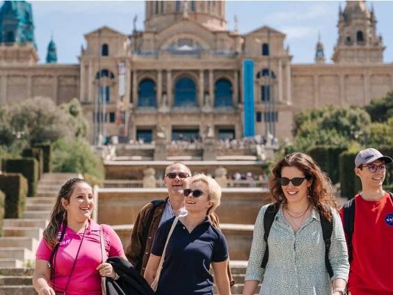 Student Sight seeing