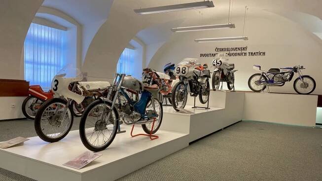 Motocyklové legendy ožívají v Hořicích - Garáž.cz