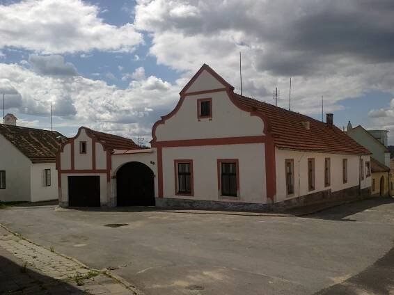 Soubor:Jevišovice4.jpg – Wikipedie