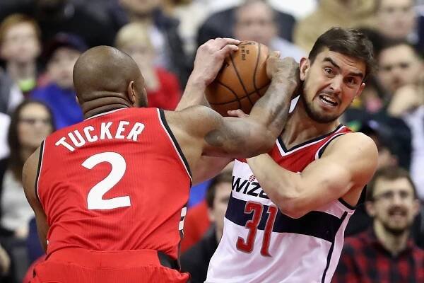 Přišel čas Satoranského? Hlavní opora Wizards je na mardoce!
