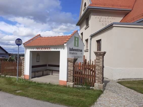 Fotogalerie • Jankov, Holašovice (Zastávka autobusu) • Mapy.com