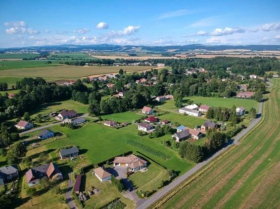 Luková z výšky - Oficiální stránky obce Luková