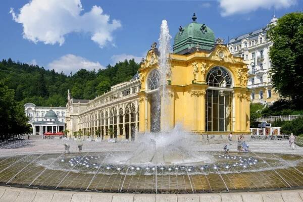 Mariánské Lázně jako "klimatické lázně" — Parkhotel Golf