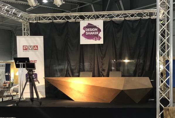 Stůl PVA Expo - Praha