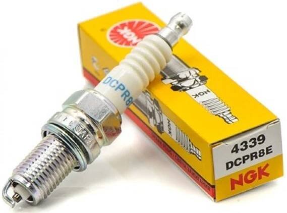 Zapalovací svíčka NGK DCPR8E - CF MOTO,JOURNEYMAN