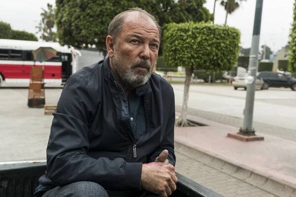 Živí mrtví: Počátek konce - 100 - Z filmu - Rubén Blades