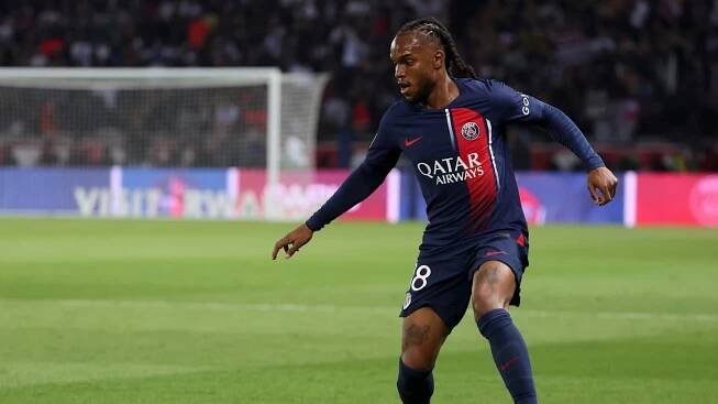 Latest Paris Saint-Germain News & Transfer Updates - August 24th, 2025