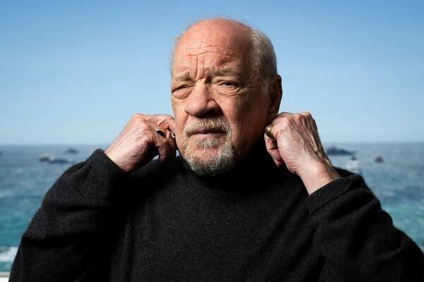 Paul Schrader felt death closing in, so he made a movie about it