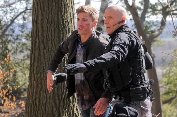 Flashpoint - Cost of Doing Business - Z filmu - Hugh Dillon