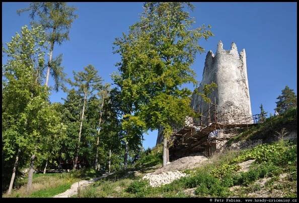Hrad Blatnica / hrady-zriceniny.cz