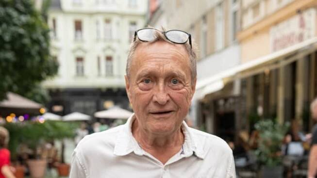Zemřel slovenský herec Ľubomír Paulovič.