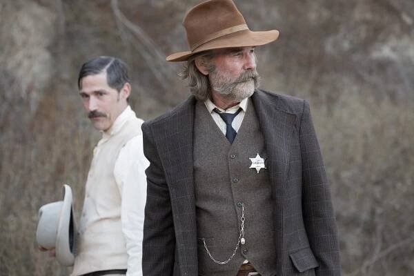 Matthew Fox, Kurt Russell - Kosti a skalp - Z filmu