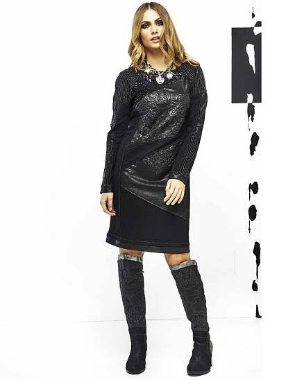 Elisa Cavaletti en vent sur MonEri | Moneri- Designermodeblog