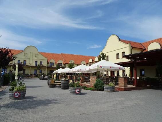 Restaurace Retro Gril U Kapličky foto 3
