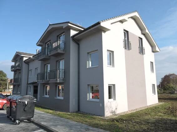 Novostavba nájomných bytov 12 b.j. Lok - Stavebná firma SimKor s.r.o.