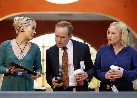 Peter MacNicol