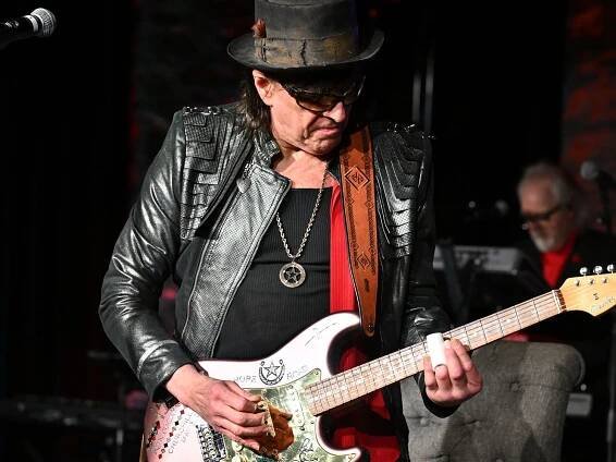 "He caught a ball and some guy gave him a touch right into a curb.” Richie Sambora is recovering from a...