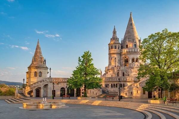 Budapešť